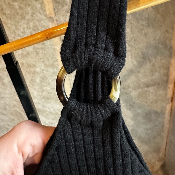 Y2K Style Ann Taylor Factory Black Tank Top with Tortoise accent Rings size M - Picture 4 of 11
